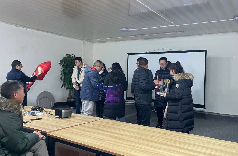 昆明迪思2023年年会“依别23,展望24”(图16) 昆明迪思2023年年会“依别23,展望24”(图16)