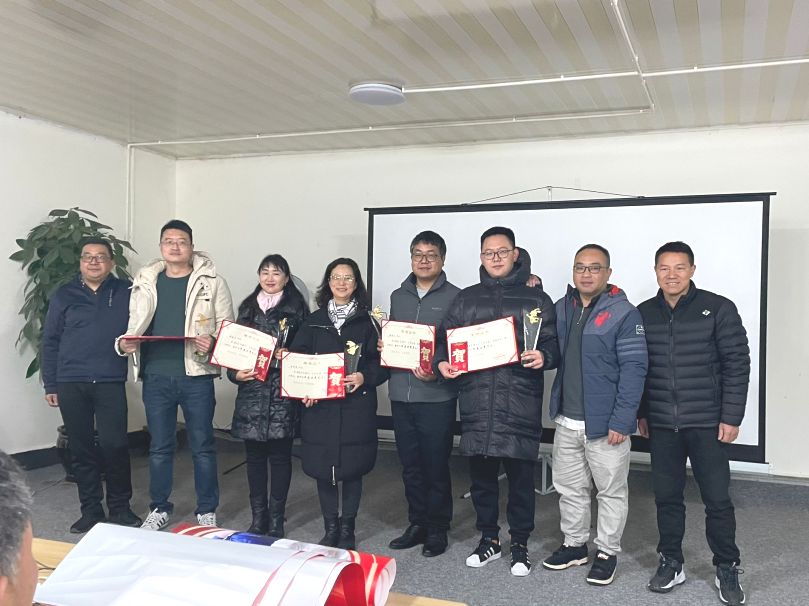 昆明迪思2023年年会“依别23,展望24”(图18) 昆明迪思2023年年会“依别23,展望24”(图18)